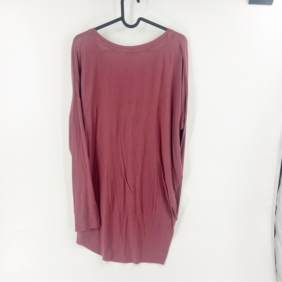 ✅Athleta Threadlight Asym Relaxed Long Sleeve,Crushed Berry SIZE MEDIUM  #266061 - Picture 8 of 8
